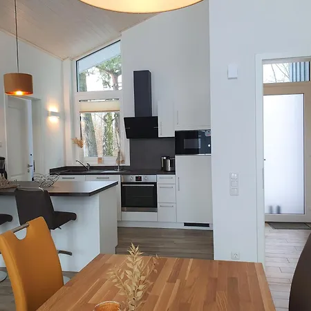 Seeschwalbe 332 بيت للعطل ميرو